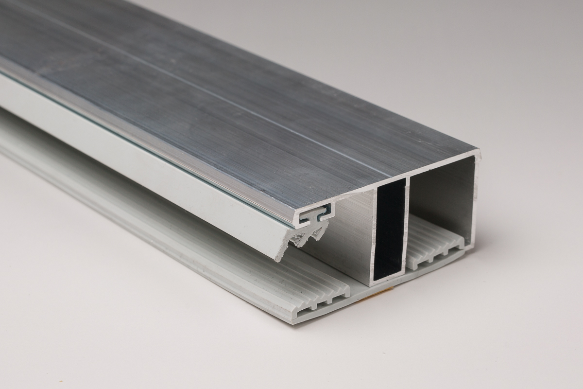 Alu-Stegrandsystem für 16mm Hohlkammerplatten