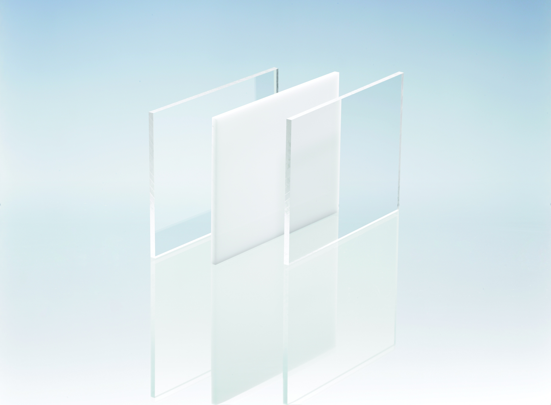 Massivplatten aus Acrylglas - die richtige Entscheidung für Ihr Projekt